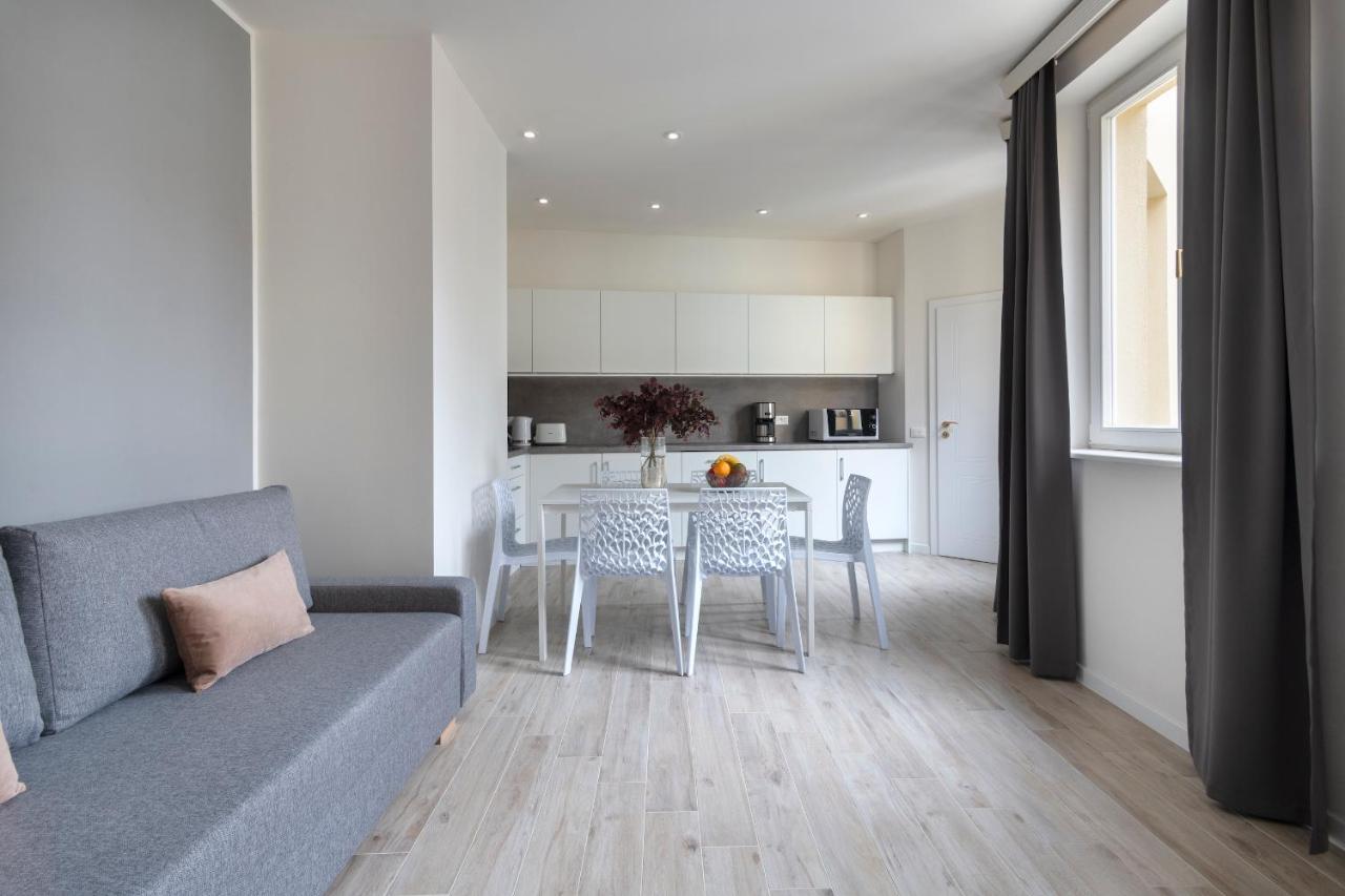 Kinsky Garden Apartments And Suites By Dwellfort プラハ エクステリア 写真