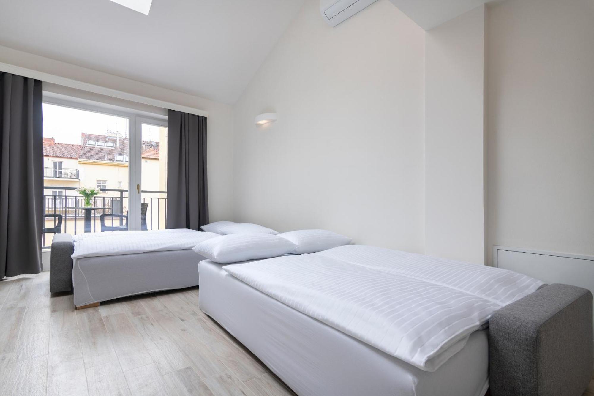Kinsky Garden Apartments And Suites By Dwellfort プラハ 部屋 写真