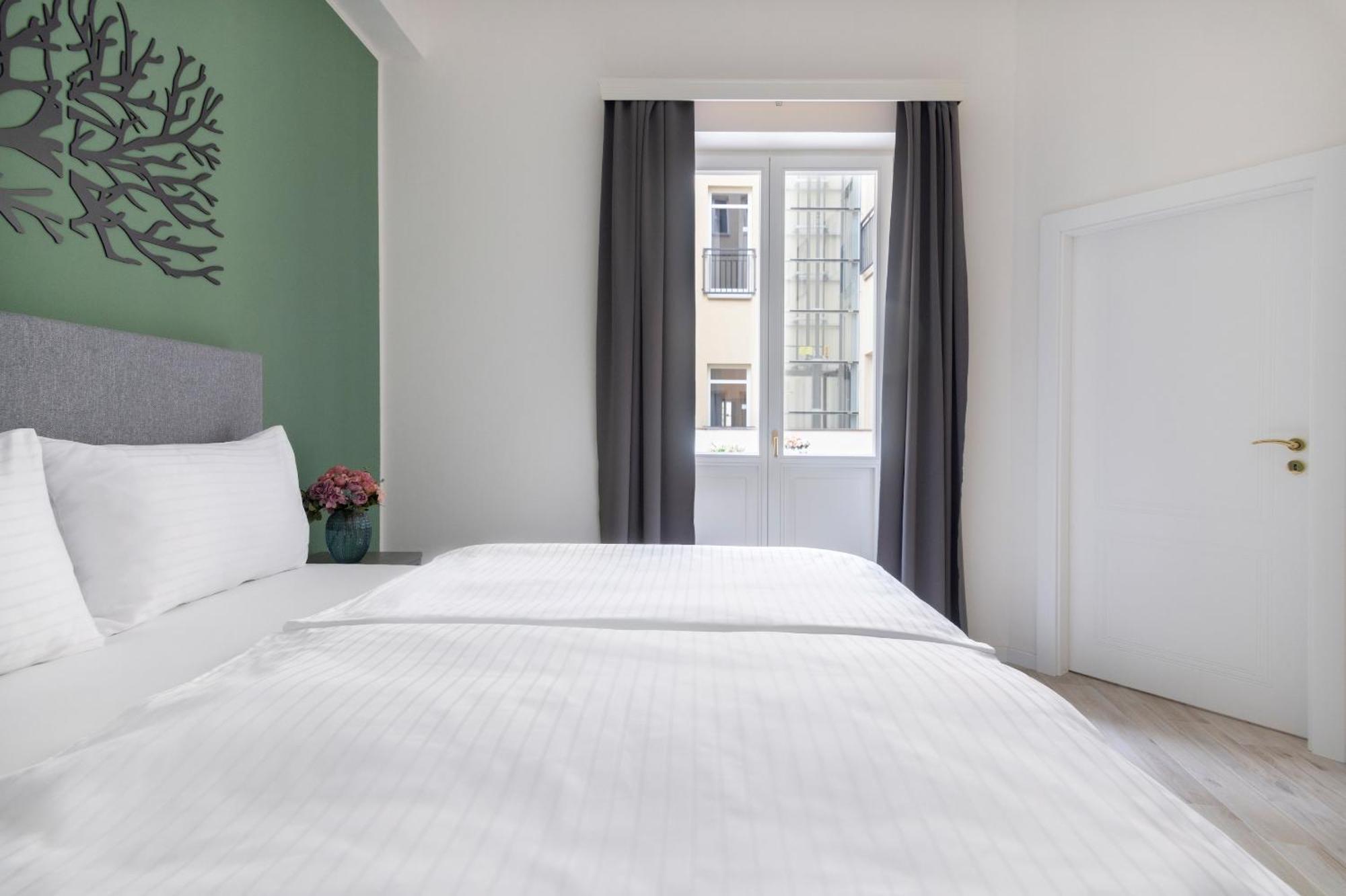 Kinsky Garden Apartments And Suites By Dwellfort プラハ 部屋 写真