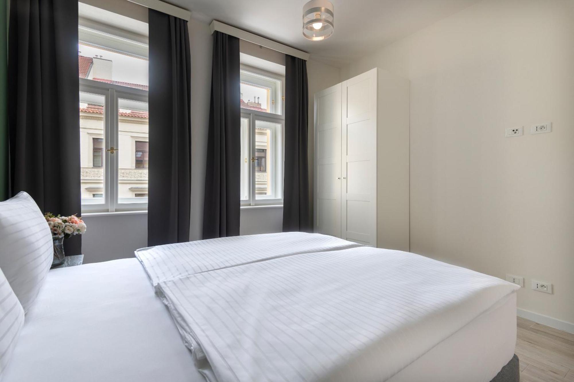 Kinsky Garden Apartments And Suites By Dwellfort プラハ 部屋 写真